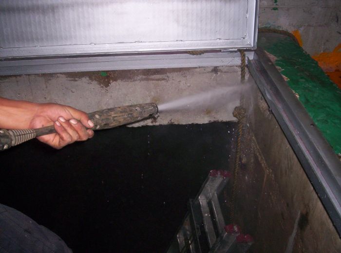 LIMPIEZA Y DESINFECCIÓN DE CISTERNAS Y TINACOS. PRESUPUESTOS GRATIS TEL 5556- 7046 SERVICIOS GARANTIZADOS - KARCHER