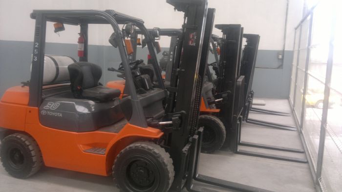 Montacargas toyota - toyota