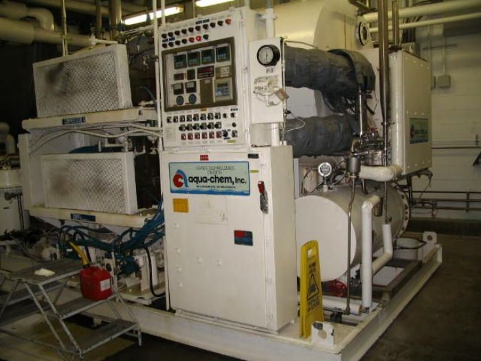Sistema de destilacio AQUA-CHEM - AQUA-CHEM