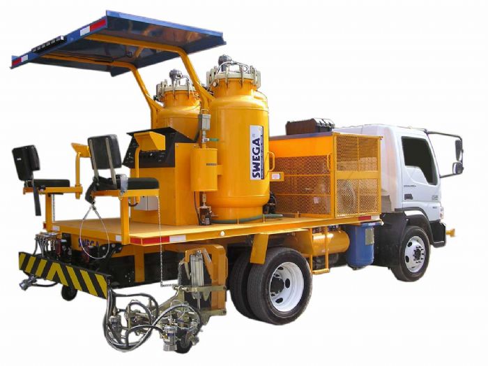 PINTA RAYAS SOBRE CAMION - 