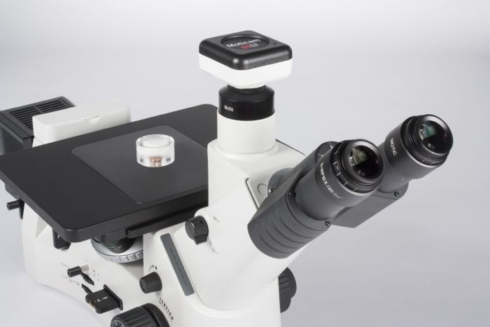 Microscopio Metalografico - Motic