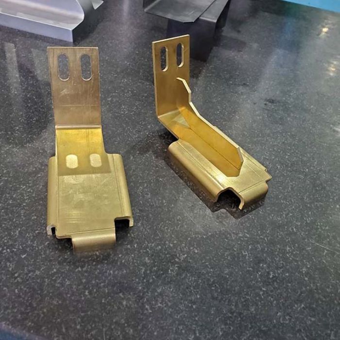 Doblez CNC ACCURPRESS - 