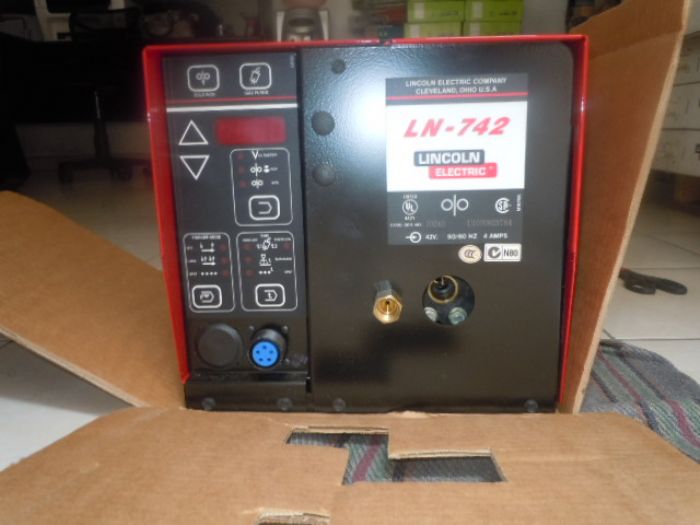 Alimentador de Alambre Semiautomático - LN-742 EN 1350 USD - LINCOLN ELECTRIC
