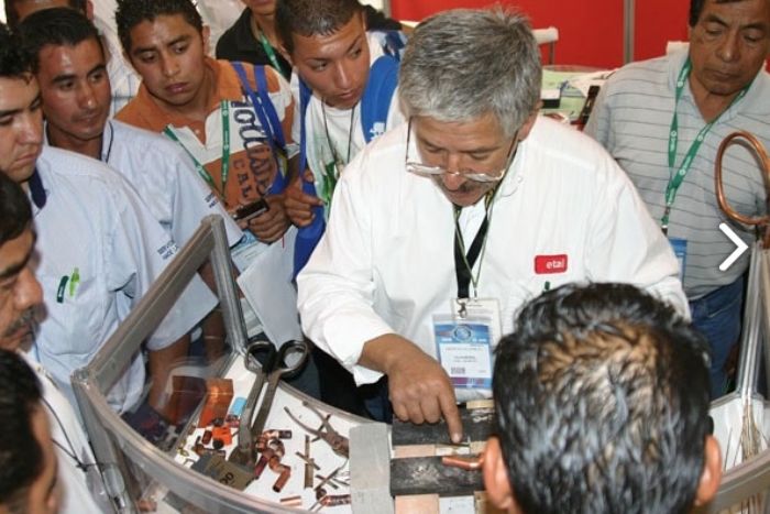 Demostraciones de equipos - 