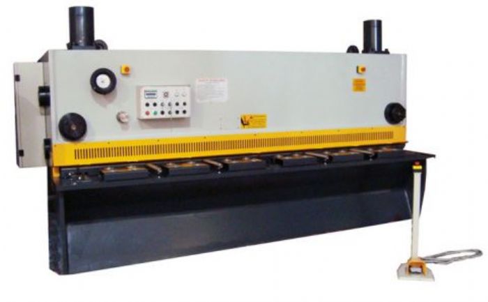 Cizalla Hidráulica marca Bremen mod.QC11Y-8x3100 - Bremen