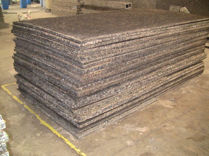 TABLEROS DE PLASTICO - TABLEROS ECOLOGICOS KUADRO