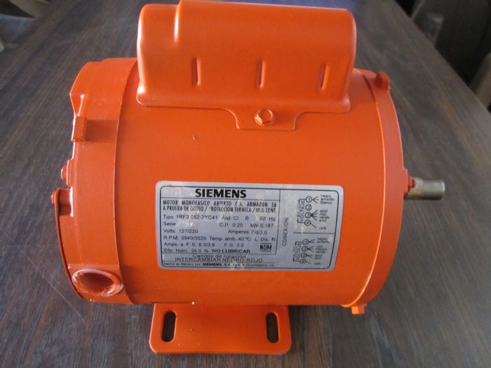 Motor eléctrico de 1/4 hp, 3,540 rpm, monofásico, sin brida - Siemens