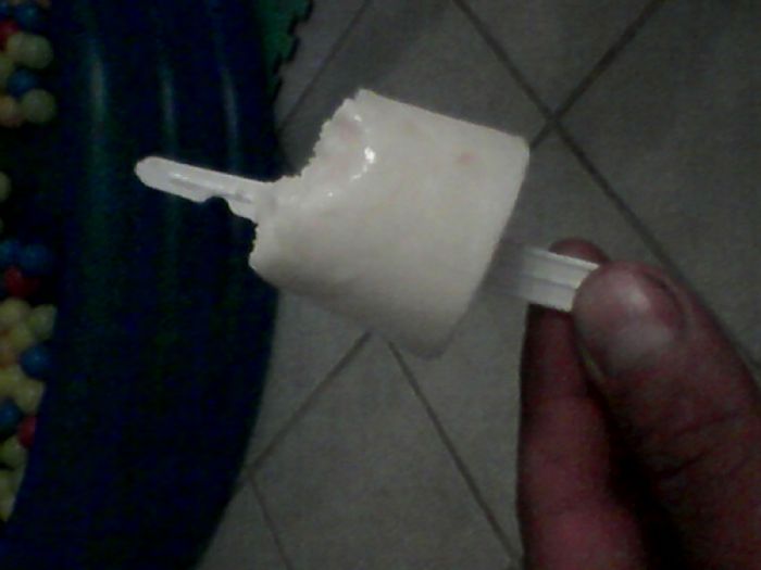 Palito hecho de plástico para fabricar paletas de hielo, caramelo o chocolate - L&S Ingeniería