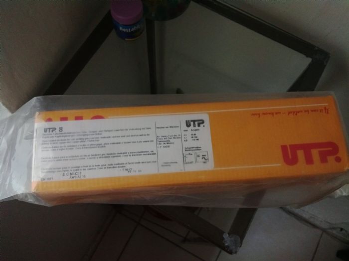 UTP 8 EN 1/8" EN $1200 X KG - UTP