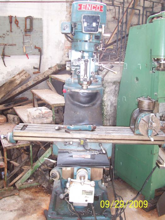 FRESADORA VERTICAL - ENCO