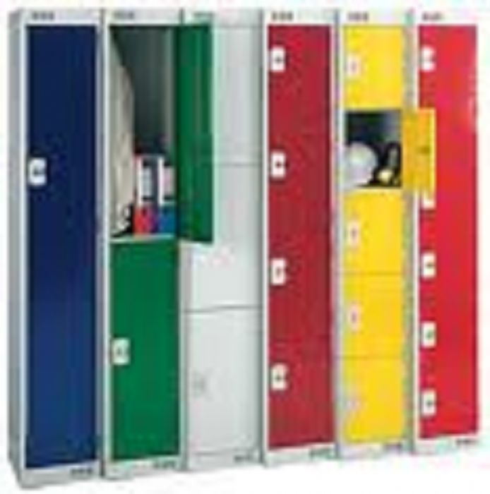 LOCKERS - 