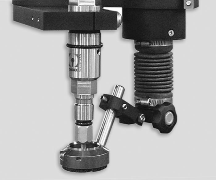 HERRAMIENTA PARA CORTES EN SUPERFICIES IRREGULARES  - Omax