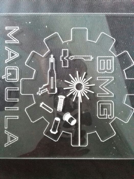 CORTE Y GRABADO DE ACRILICO Y MDF - 