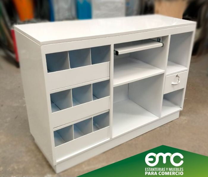 MOSTRADOR CON DIVISIONES - EMC