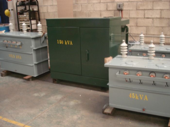 TRANSFORMADORES TIPO SUBESTACION Y POSTE  - BLANTEK 