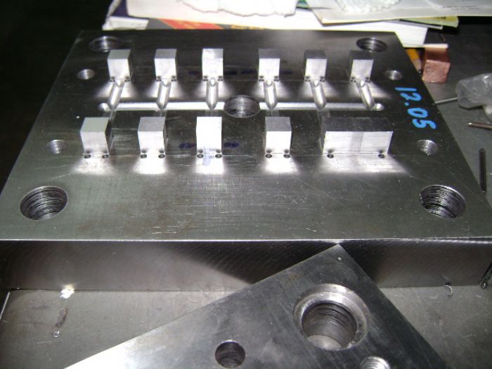 Fabricación de Moldes para la industria del plástico - 