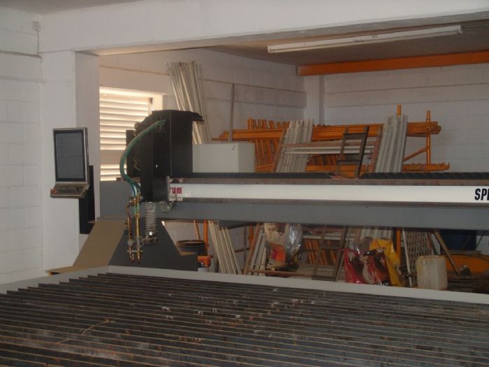 CORTE CON PANTOGRAFO OXICORTE - 