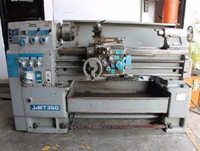 Torno usado Jinan 13 X 42 - JINAN