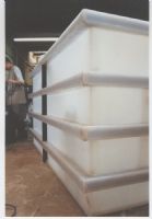 CONTENEDORES EN POLIETILENO - DIRA