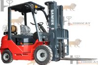 Montacargas Gas/ Eléctrico  - Samuck 