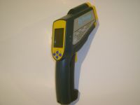 TERMÓMETRO INFRARROJO