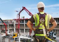 TRABAJO EN ALTURAS Y USO DE ESCALERAS